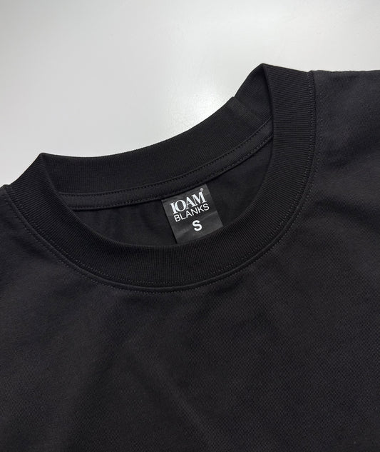 IOAM® Blanks TECH TEE OVERSIZE NEGRO